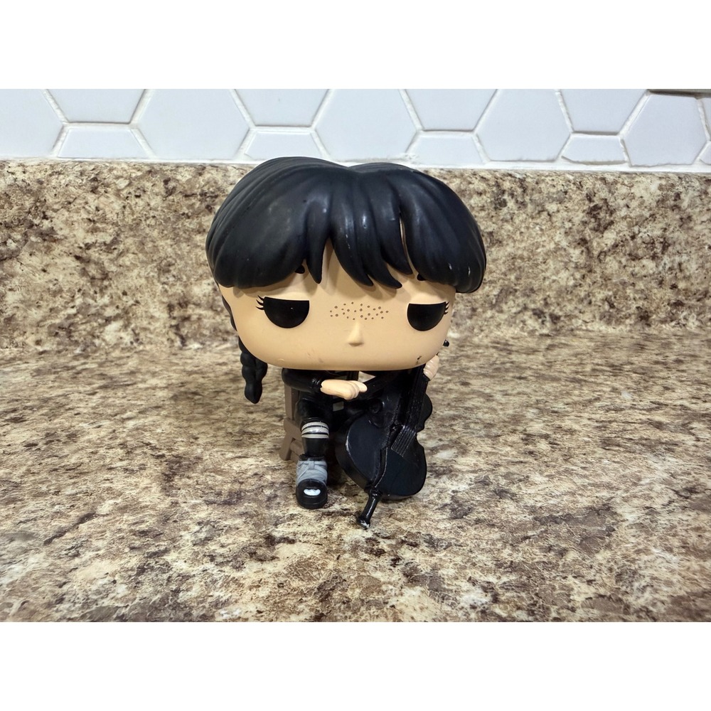 Funko Pop Wednesday‎ with Cello